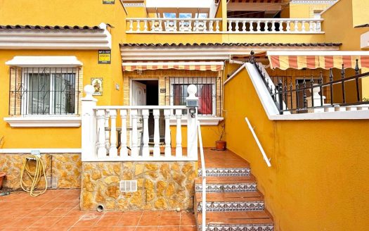 Townhouse for sale in Torrevieja