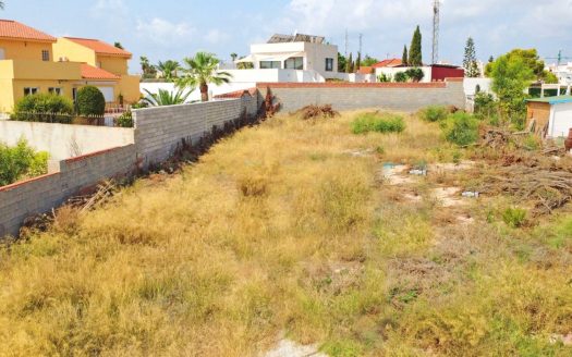 Plot / Land for sale in Torrevieja