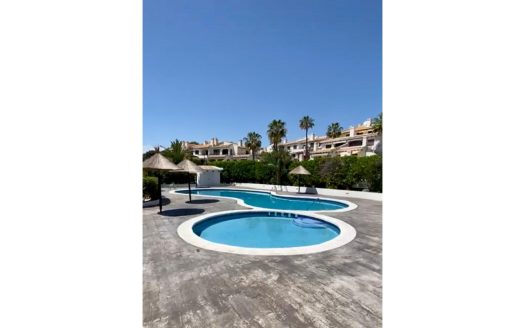 Bungalow for sale in Orihuela Costa