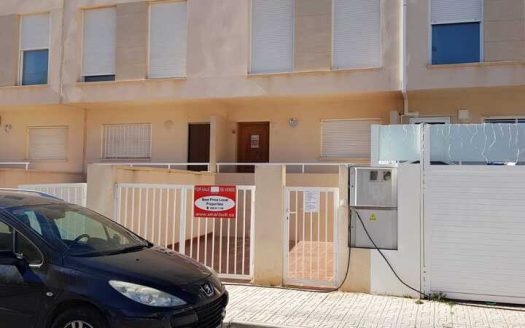 Town House for sale in Play Flamenca