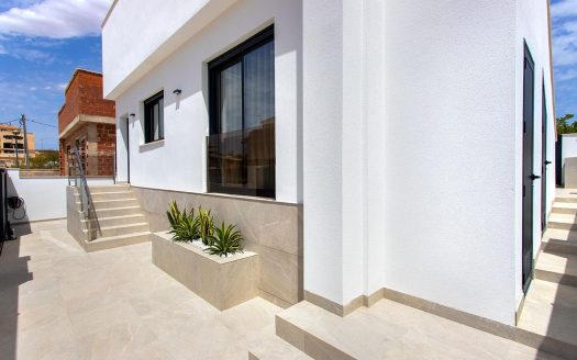 NEW BUILD SEMI-DETACHED VILLAS IN SUCINA