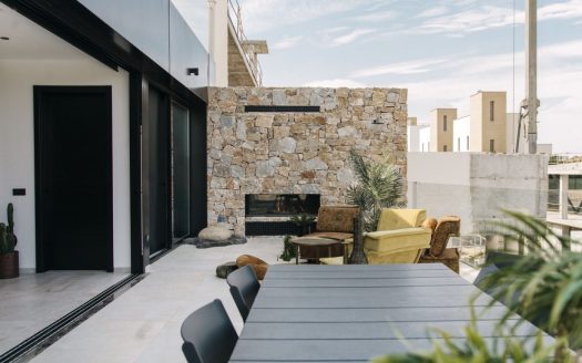 DESIGNER VILLA BY THE SEA