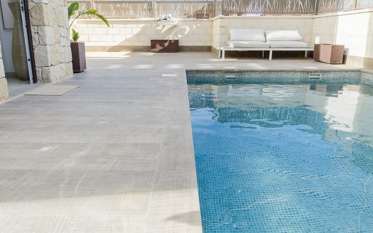 NEW BUILT VILLA IN PLAYA HONDA
