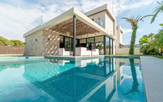 Villa for sale in Torrevieja