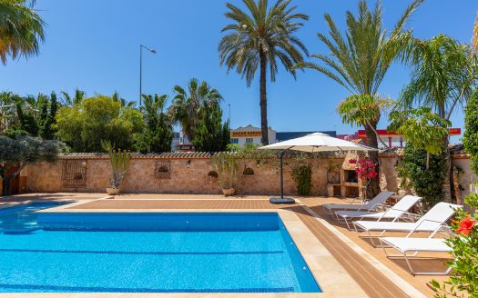 Villa for sale in Orihuela Costa