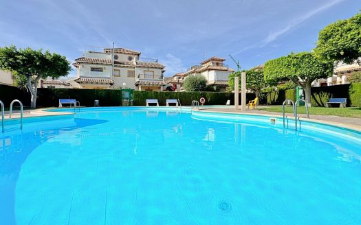 Townhouse for sale in Orihuela Costa