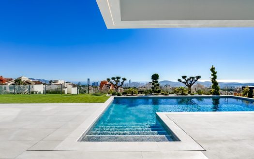 NEW BUILD LUXURY VILLA IN FINESTRAT WITH THE SEA VIEWS