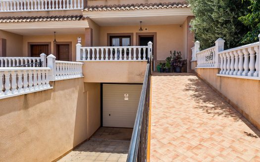 Semi-detached for sale in Orihuela Costa