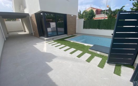 Newly Built Villas with Private Pool in Los Alcázares, Costa Cálida