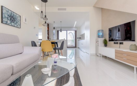 NEW BUILD RESIDENTIAL OF BUNGALOW APARTMENTS IN LOS BALCONES, TORREVIEJA