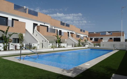 Newly Built Bungalows with Solarium or Garden in Pilar de la Horadada