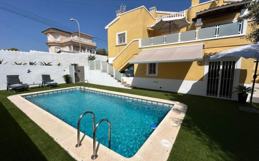 Stunning Detached Villa with Private Pool in El Galan – Villamartin / San Miguel de Salinas