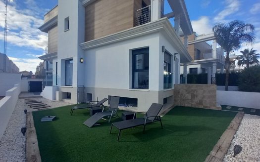 Villa for sale in Ciudad Quesada
