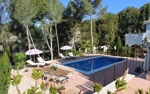 Villa for sale in Pinar de Campoverde