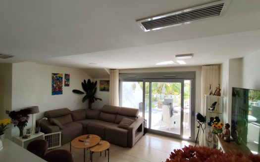 Penthouse for sale in Vistabella Golf