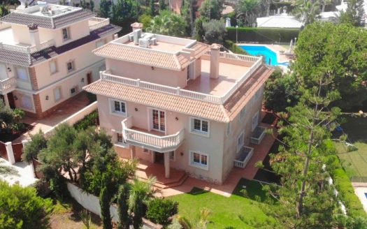 Villa for sale in Cabo Roig