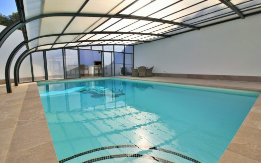 Villa for sale in Villamartin