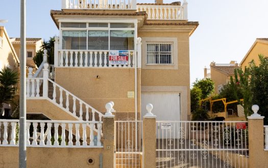 Villa for sale in Los Altos