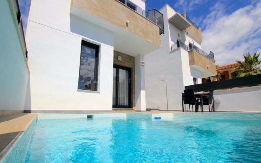 Villa for sale in Torrevieja