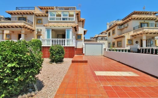 Townhouse for sale in Playa Flamenca