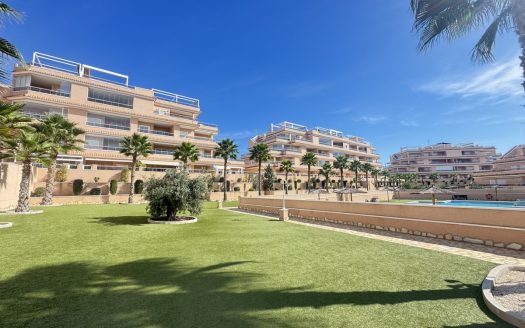 Apartment for sale in Villamartin