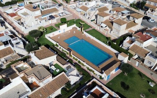 Townhouse for sale in Orihuela Costa