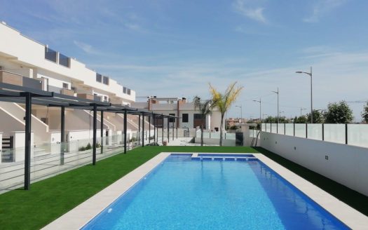 NEW BUILD RESIDENTIAL OF BUNGALOW APARTMENTS IN PILAR DE LA HORADADA