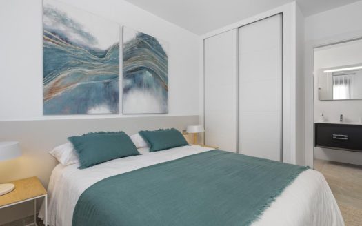 Modern 2-Bedroom Apartment with good size balcony in Los Dolses
