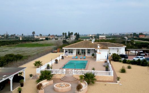 Detached Villa for sale in Rojales