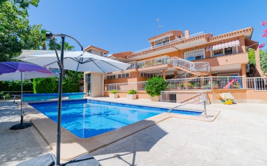 Villa for sale in Campoamor