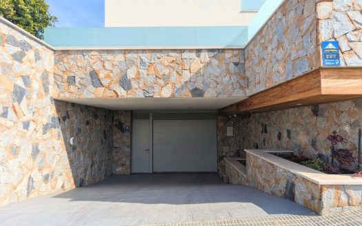 Detached Villa for sale in Benijófar
