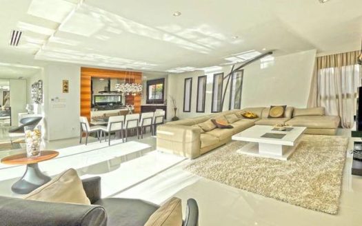 Villa for sale in Torrevieja