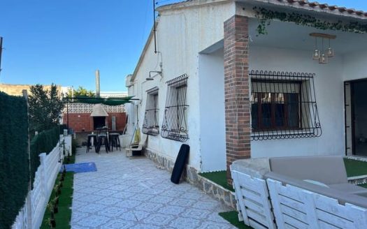 Semi-detached Villa for sale in Torre de la Horadada