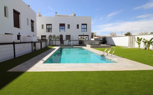 NEW BUILD TOWNHOUSES IN PILAR DE LA HORADADA