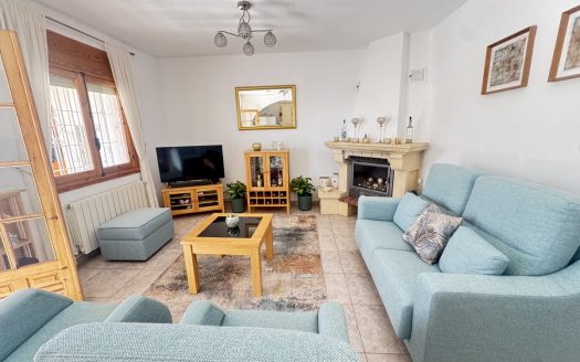 Villa for sale in Villamartin