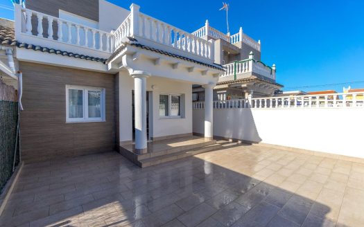 Villa for sale in Torrevieja