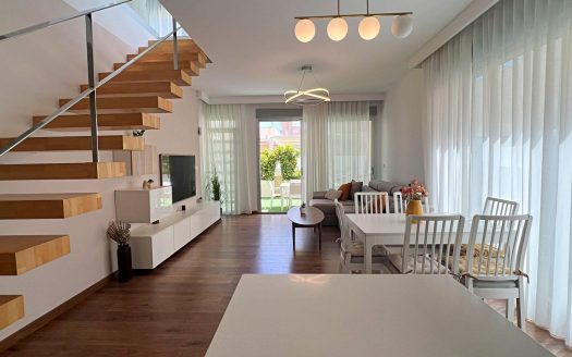 Villa for sale in Pilar de la Horadada