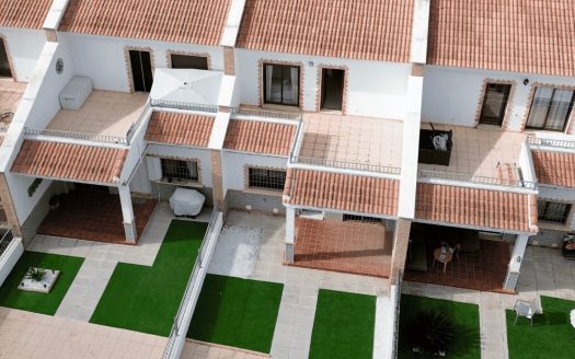 Townhouse for sale in San Miguel de Salinas