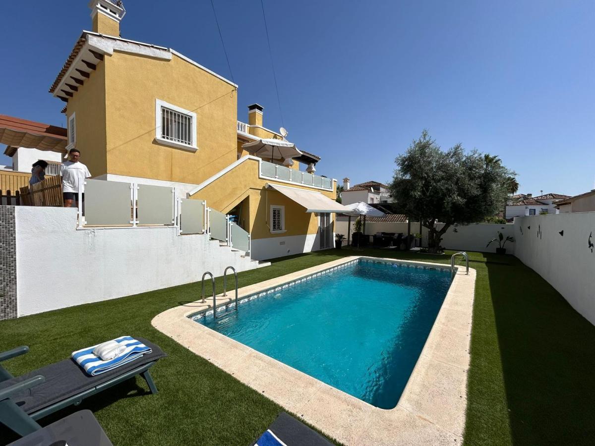 For Sale. Detached villa in San Miguel De Salinas