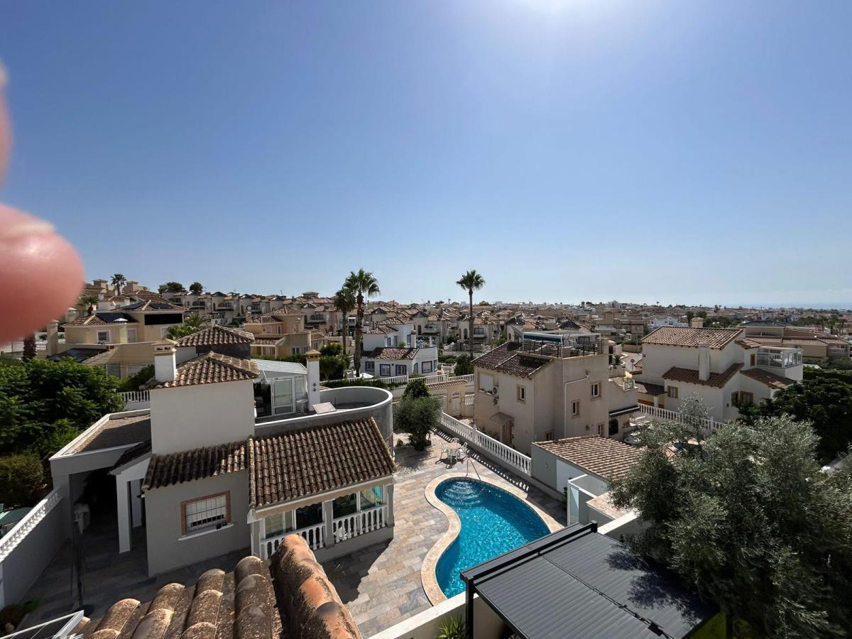 For Sale. Detached villa in San Miguel De Salinas