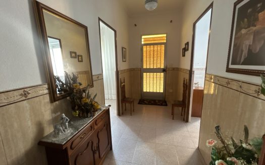 House for sale in Benejúzar