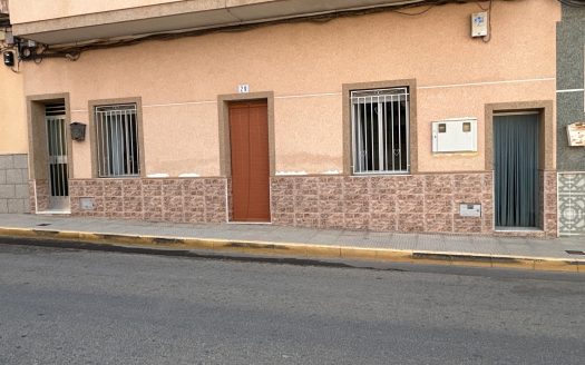 House for sale in Benejúzar