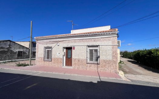 House for sale in Benejúzar