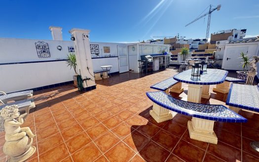 Apartment for sale in Los Altos