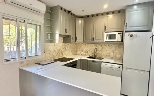 Townhouse for sale in Guardamar del Segura