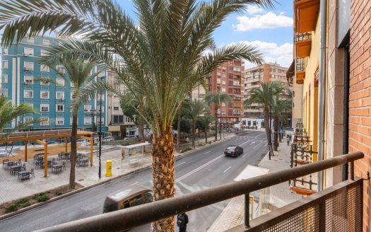 Apartment for sale in Alicante