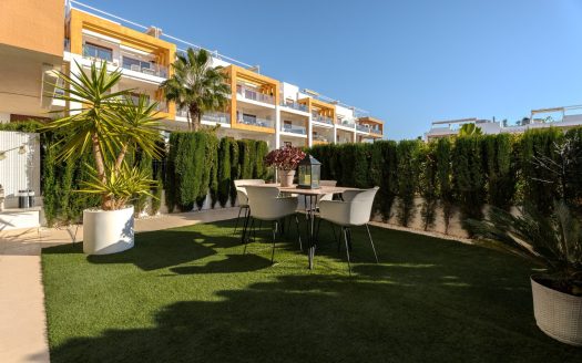 Ground Floor for sale in Los Dolses