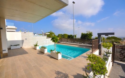 Villa for sale in San Miguel De Salinas