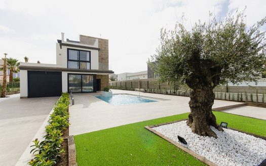 Villa for sale in Dehesa de Campoamor