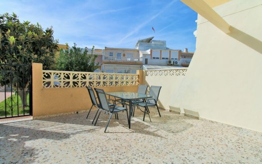 Bungalow for sale in Playa Flamenca